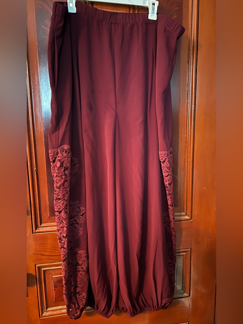 NWT-  BL-NK IMOGEN LACE BALLOON PANTS - dark wine 2X